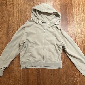 Brandy Melville zip up